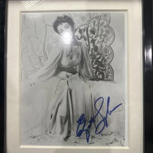 Foto firmata Elizabeth Taylor BW 8 X 10 - Foto 1 di 2