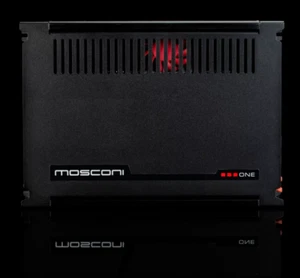 Gladen One 130.4 Molex 4-Kanal Hochleistungsverstärker 700w RMS  - Bild 1 von 1