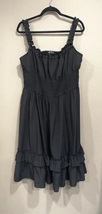 Scharlachrote Dunkelheit Kleid Übergröße 2X gesmockt Taille Rüsche Lagen schwarz Ärmel - Bild 1 von 9