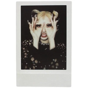 BLACKPINK Lisa - "BORN PINK" Album (Black Ver.) Box Set Polaroid #1 - Picture 1 of 2