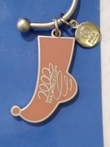 2002 FIFA WORLD CUP Korea Japan Keychain Boot Shape New In Package Cover