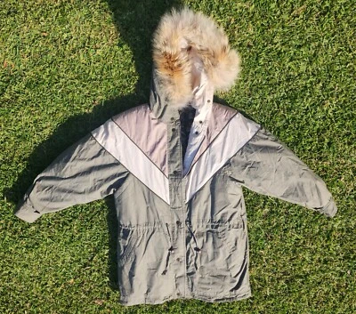 Vintage Club D’Hiver Cyclone Winter Parka Jacket Zipper Paisley Womens Size S - Image 1 of 4