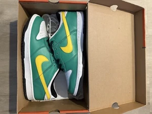 Nike Dunk Low Green "Spring  Leaf" DS 309350 371 - Picture 1 of 5