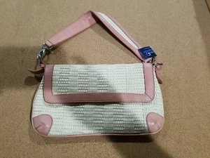 Kate Landry woven wicker shoulder bag purse with pink accents - Picture 1 of 15