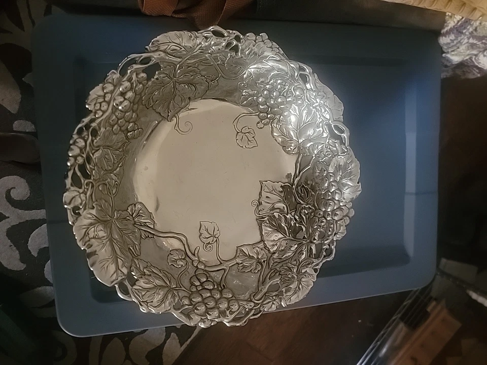 Arthur Court 1998 14” Grape Salad Bowl - Image 1 of 4