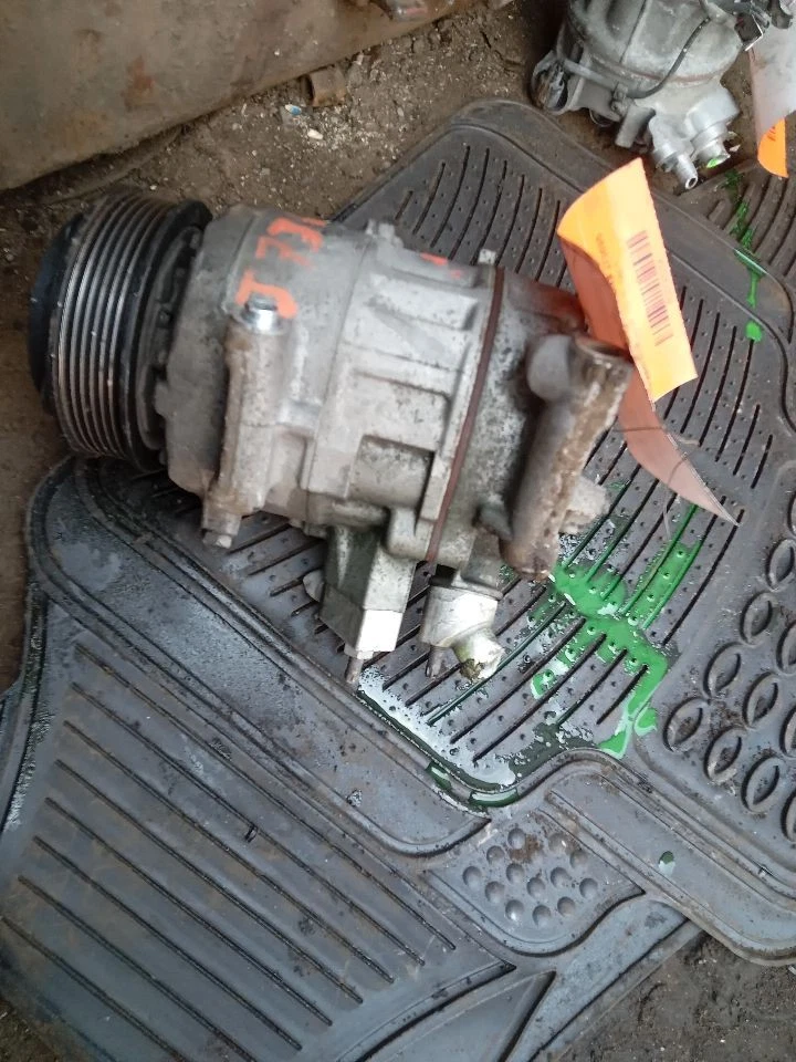 Used A/C Compressor fits: 2013 Ford Fusion 1.5L ID DG9H-19D629-BA thru BG Grade Foto 1 de 4