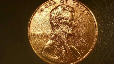 1997 D Lincoln Memorial Penny Error Coin Sintered Planchet Struck Thru Grease RV - Image 1 of 4