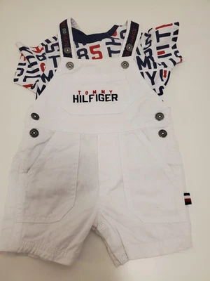 Tommy Hilfiger Baby 3-6 months Unisex Overall Shorts w T-Shirt - Image 1 of 4