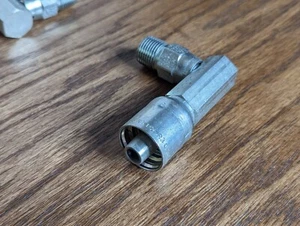 Parker 11L43-8-8 Male Pipe Swivel 90° Elbow 1/2" NPT x 1/2" Hose Steel - Picture 1 of 2