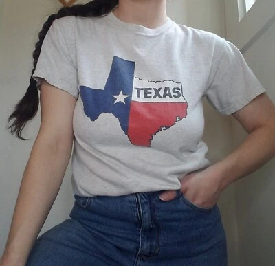Женская футболка с графикой Texas Gildan Tag размер Small серая винтажная  - Изображение 1 из 4