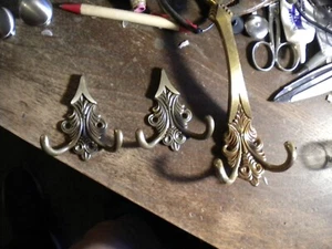 drei französische viktorianische vergoldete Bronze Garderobe Wandhaken verziert - Bild 1 von 3