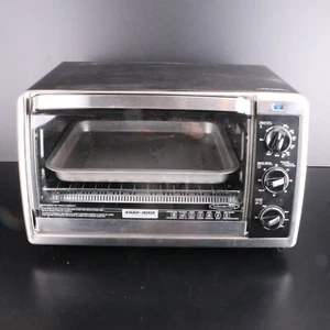 Black+Decker TO1660B Countertop Convection Toaster Oven Stainless Steel - Picture 1 of 11