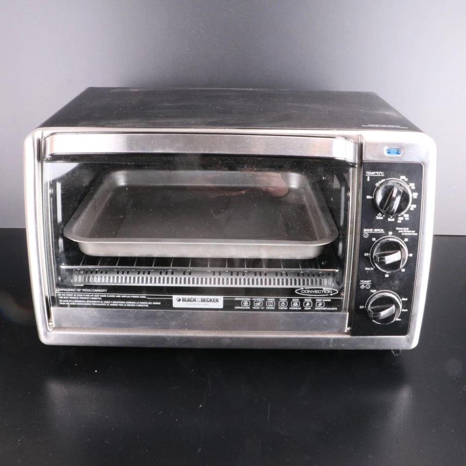Black+Decker TO1660B Countertop Convection Toaster Oven Stainless Steel - Image 1 of 4