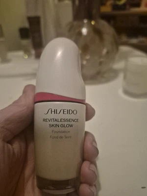 Shiseido Revitalessence Skin Glow Foundation SPF 30 30 ml / 260 Cashmere OVP NEU - Bild 1 von 2