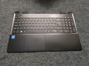 Acer Aspire E15 E5-511 Tastatur mit Touchpad & Lautsprecher - Bild 1 von 9