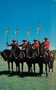 Postcard People Royal Canadian Mounted Police Unposted - Picture 1 of 2