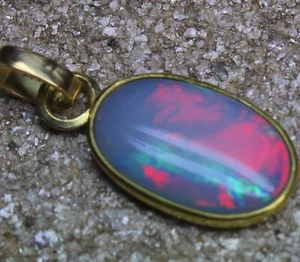 Multicolor Opal 4.05 Karat - 18 Karat Gelbgold Anhänger Unikat - Bild 1 von 21