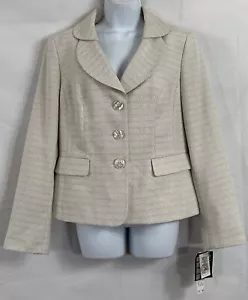 NWT's Le Suit Sz 10 Cream Textured 3 Button Blazer Curved Layered Collar Pockets - Picture 1 of 12