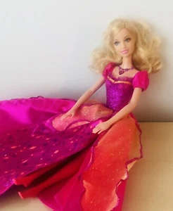 Barbie And The diamond castle Liana Light Up Doll - Picture 1 of 18