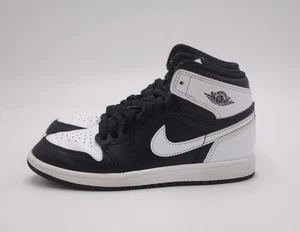 Größe 3Y - Jordan 1 Retro High OG Black White (PS) - Bild 1 von 10
