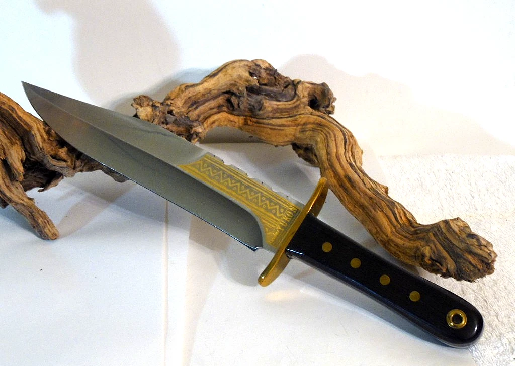 Linder Wood Handle Collectible Modern Factory Manufactured Fixed