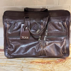 VINTAGE TUMI ALPHA LAPTOP AKTENTASCHE ERWEITERBAR BRAUN LEDER BUSINESS SCHULTERTASCHE - Bild 1 von 6