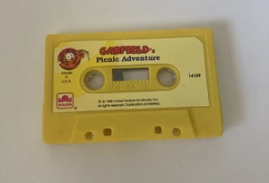 GARFIELD GOLDEN BOOKS GARFIELD'S PICNIC ADVENTURE CASSETTE TAPE 1980s MINT! - Picture 1 of 2
