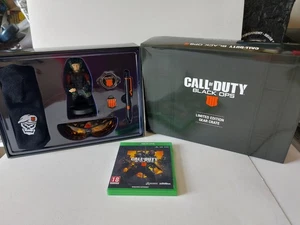 Call Of Duty Black Ops IIII Xbox One With Limited Edition Gear Crate - Picture 1 of 6