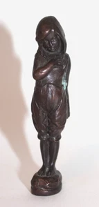 Antiguo SELLO DE CERA DE BRONCE con figura de niña - 3,25" de alto, 3,5 oz. - Imagen 1 de 8