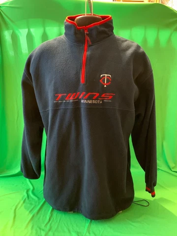 Minnesota Twins MLB Pullover Fleece Sweatshirt Mens Medium by Lee Sport Cover