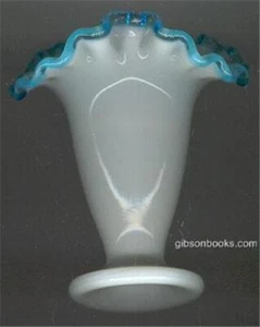 Jarrón de vidrio Fenton Aquacrest borde con volantes decorativo vintage - Imagen 1 de 1