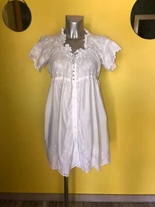 Pretty Dress Light Gray Embroidered high use Ex Girbaud Size 36(S) New - Picture 1 of 6
