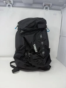 THULE DAYPACK LEEDS ENROUTE MOSEY 18" BACKPACK ZIPPERS POCKETS HIKING BLACK - Picture 1 of 6