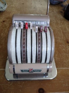 F & E "Excel" Model Check Protector by Hedman Co Chicago - Vintage Check Printer - Picture 1 of 9