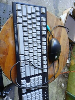 Compaq 5187-2154 PS/2 Keyboard Model 5107 Black & Grey G3 - Image 1 of 4