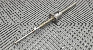 Hiwin BS07B104-4 Kugelumlaufspindel 5 mm Blei 210 mm Hub - Bild 1 von 7