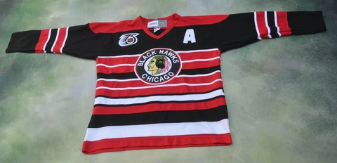 CCM 1992 NHL 75th Anniversary Chicago Blackhawks Bobby Hull #9 Jersey Size 52 Cover