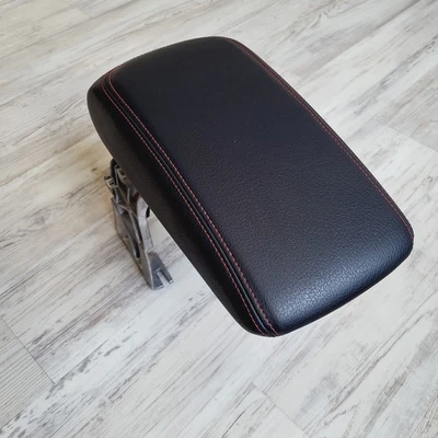 💥2015 AUDI S3 A3 8V S-LINE FRONT CENTER CONSOLE ARM REST RED STITCHING 💥42K MI - Image 1 of 4