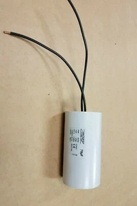 CONDENSADOR DE REPUESTO GENERADOR SOLDADOR - MOSA, GRUPO ELECTRÓGENO, PETBOW, ARCGEN, ETC. - Imagen 1 de 3