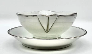 CHARLES FIELD HAVILAND LIMOGES PLATINUM TRIM GRAVY BOAT, CLASSIC, VERSATILE - Picture 1 of 14