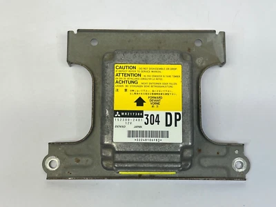 2000 Mitsubishi Montero Aut 4 x 4 V6 3,5 л. Корпус Brain Box от оригинального производителя - Изображение 1 из 4