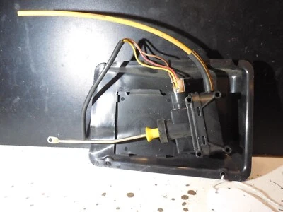 1076930630 锁板闩锁 1076930530 85-91 梅赛德斯奔驰 C107 380SL 560SL — 第 1/4 张图片