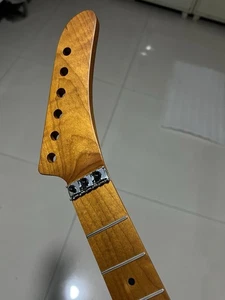 Cabeza de plátano 24 trastes arce tostado guitarra mástil hoz cabeza bloqueo tuerca rueda armadura - Imagen 1 de 7