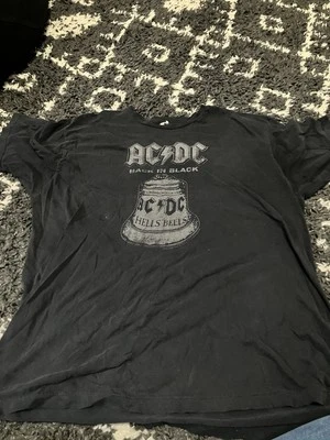 Black ACDC Hells Bells Shortsleeve t-shirt xl 2012 distressed  - Image 1 of 4