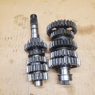 Honda CRF250R CRF 250R 2005 04-07 OEM transmisión engranajes caja de cambios eje de salida  Foto 1 de 4
