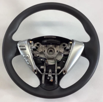 48430-9EK2A - Volante Nissan Versa NUEVO OEM - 484309EK2A Foto 1 de 4