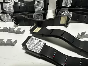 Pkg Of 10 - Haworth vecchio pannello ""Unigroup"" a pannello ponticelli con clip di bloccaggio - Foto 1 di 8