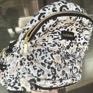 tushbaby hip seat In Snow Leapord - Picture 1 of 10