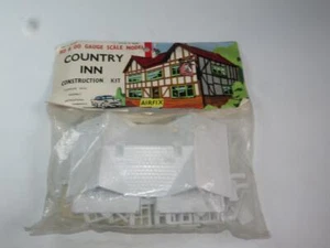 AIRFIX DE COLECCIÓN Modelo Ferrocarril Kit Country Inn sin hacer en bolsa rara tipo 2 - Imagen 1 de 2