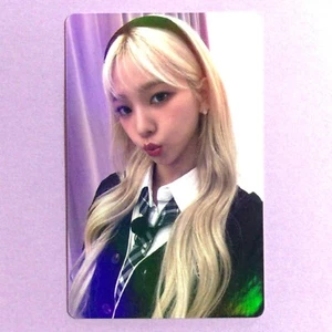 KARINA Aespa TCG 0411 Blonde school uniform kissing mouth Foil KPOP IDOL CARD - Picture 1 of 5